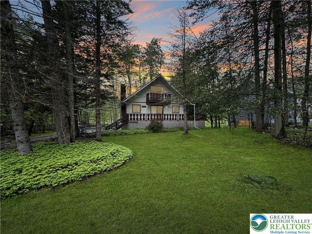 8252 Natures Drive, Coolbaugh Twp, PA 18466
