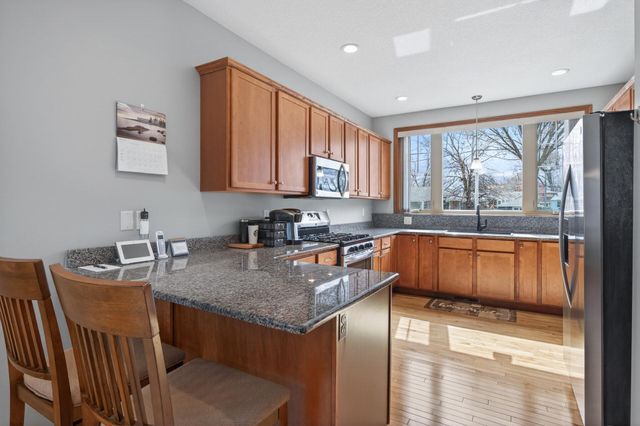 1581 Christie Place, Saint Paul, MN 55106