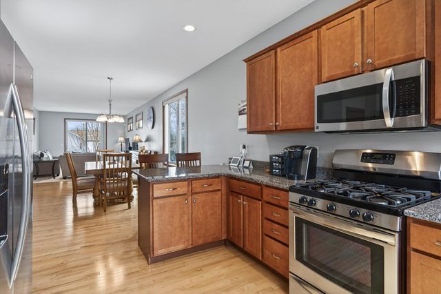 1581 Christie Place, Saint Paul, MN 55106