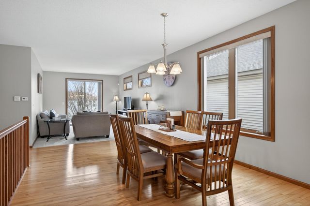 1581 Christie Place, Saint Paul, MN 55106