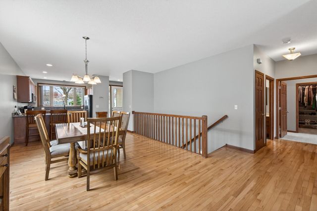 1581 Christie Place, Saint Paul, MN 55106