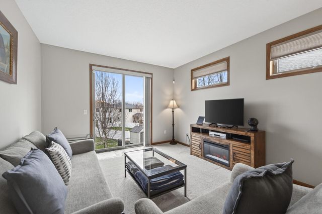 1581 Christie Place, Saint Paul, MN 55106