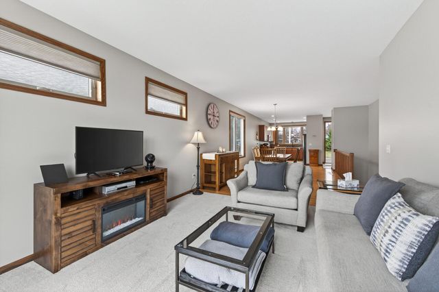 1581 Christie Place, Saint Paul, MN 55106