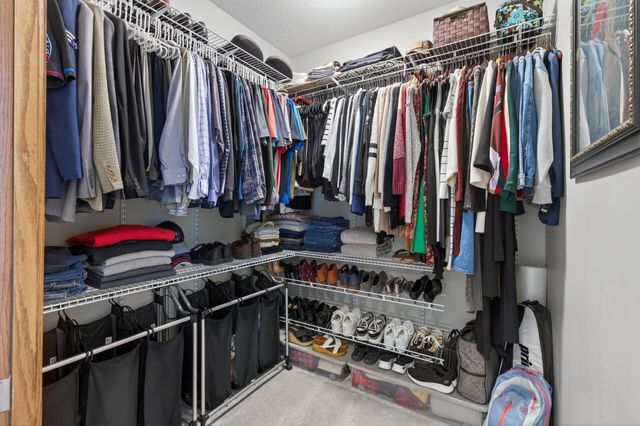 1581 Christie Place, Saint Paul, MN 55106