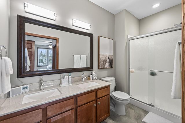 1581 Christie Place, Saint Paul, MN 55106