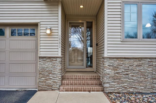 1581 Christie Place, Saint Paul, MN 55106