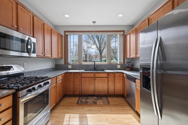 1581 Christie Place, Saint Paul, MN 55106