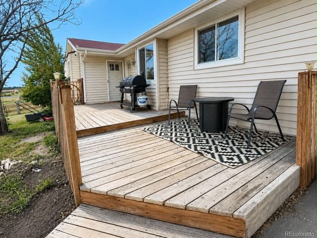 43554 Stampede Court, Elizabeth, CO 80107