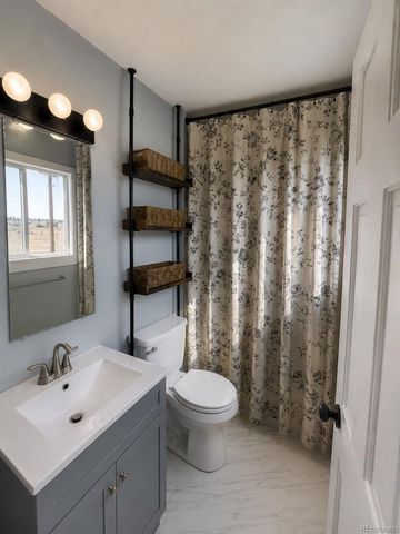 43554 Stampede Court, Elizabeth, CO 80107