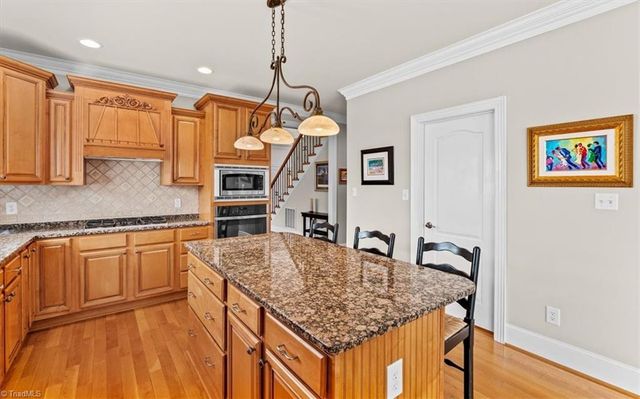 5403 Effieham Street, Oak Ridge, NC 27310