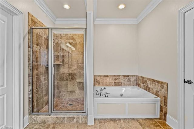 5403 Effieham Street, Oak Ridge, NC 27310