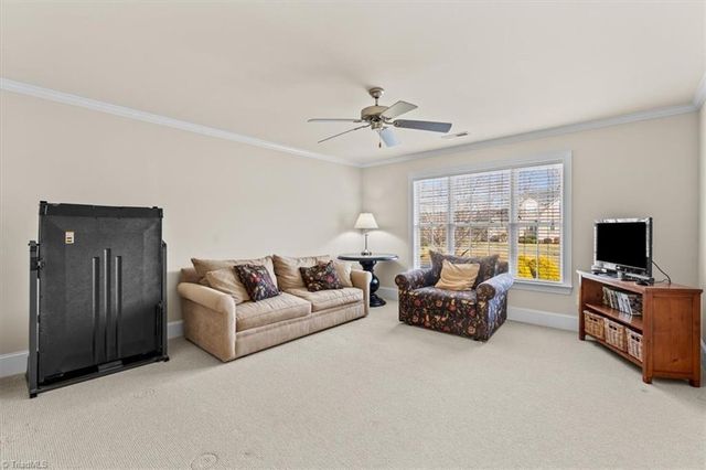 5403 Effieham Street, Oak Ridge, NC 27310