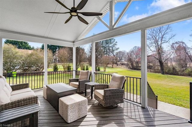 5403 Effieham Street, Oak Ridge, NC 27310