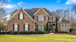 5403 Effieham Street, Oak Ridge, NC 27310