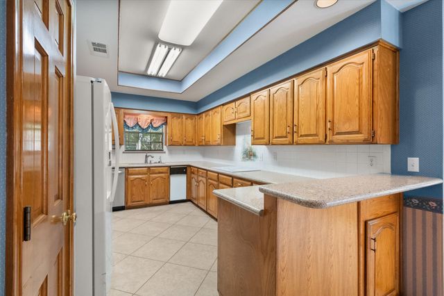 1812 Rollingwood Court, Bedford, TX 76021