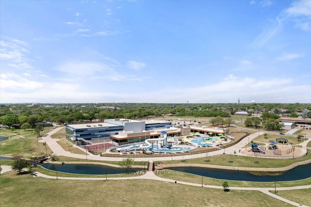 1812 Rollingwood Court, Bedford, TX 76021