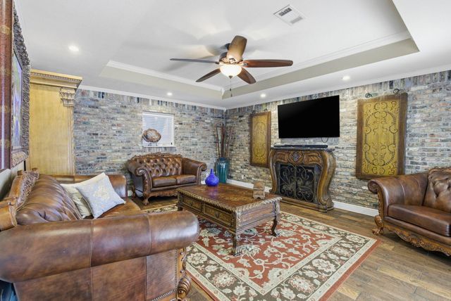 3021 Deaton Street, Lake Charles, LA 70601