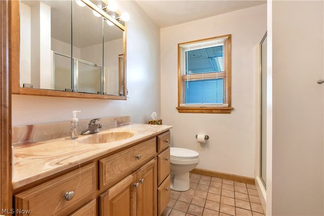 300 Homeworth Road, Alliance, OH 44601