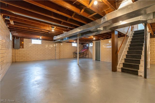 300 Homeworth Road, Alliance, OH 44601