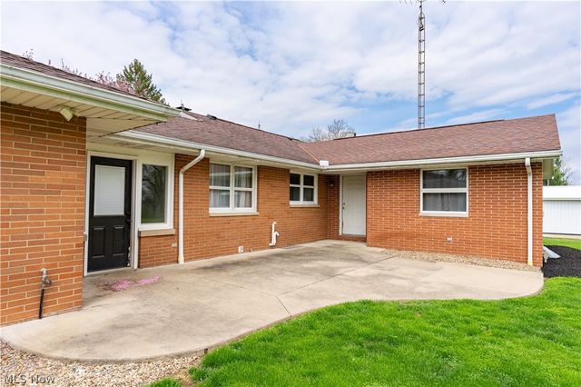 300 Homeworth Road, Alliance, OH 44601