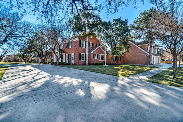 2205 S Julian Boulevard, Amarillo, TX 79102