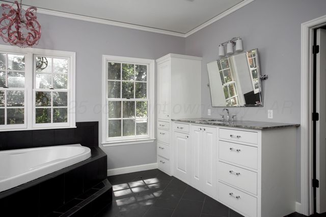 2205 S Julian Boulevard, Amarillo, TX 79102