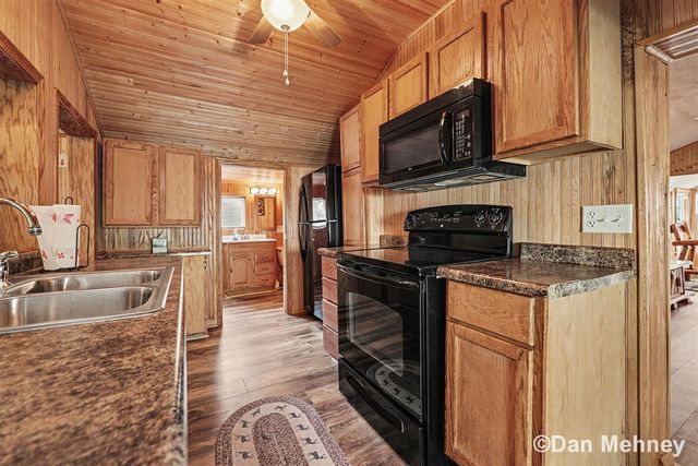 5539 Front Street, Newaygo, MI 49337