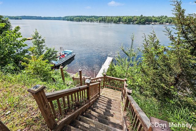 5539 Front Street, Newaygo, MI 49337