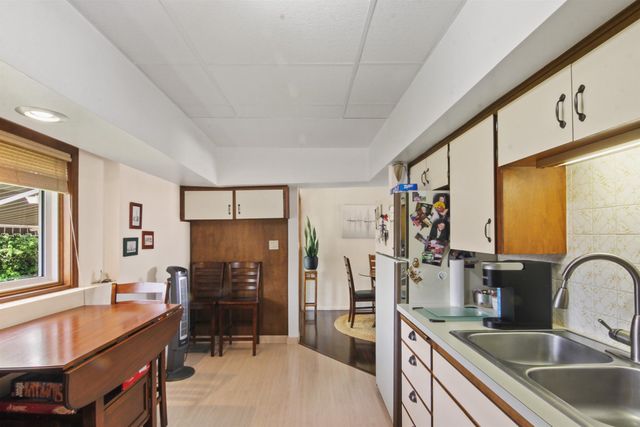 9722 E Valleyway Ave, Spokane Valley, WA 99206