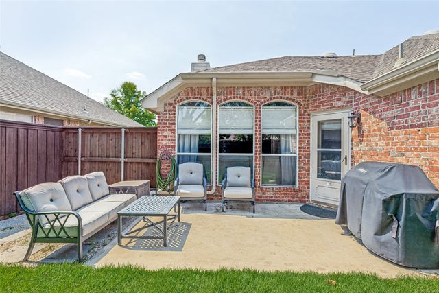 10606 Stone Falls Lane, Frisco, TX 75035
