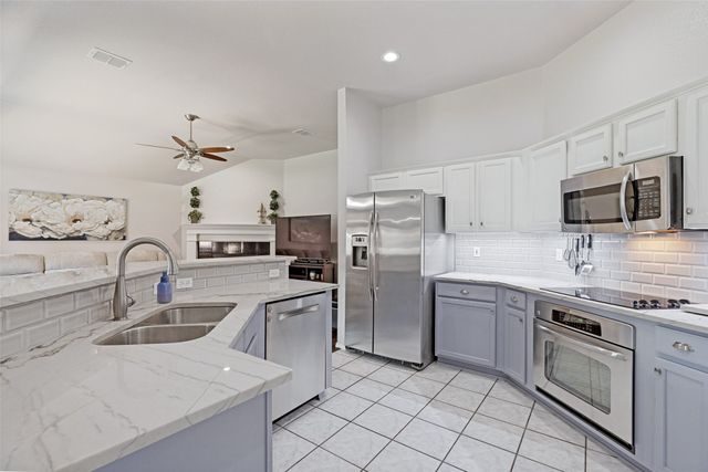 10606 Stone Falls Lane, Frisco, TX 75035