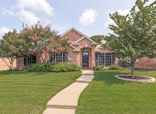 10606 Stone Falls Lane, Frisco, TX 75035