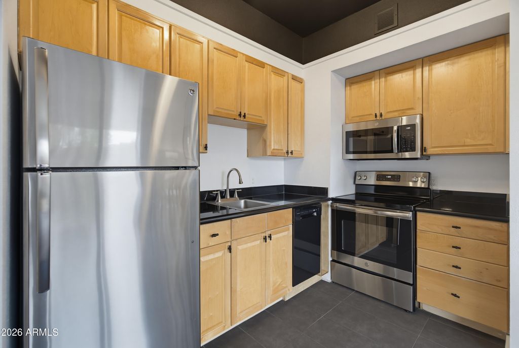 4750 N CENTRAL Avenue 1K, Phoenix, AZ 85012 — photo 5