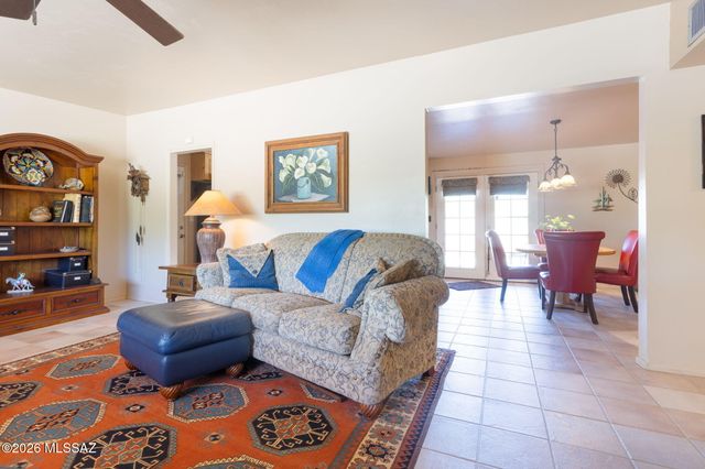 8625 N Mulberry Drive, Tucson, AZ 85704