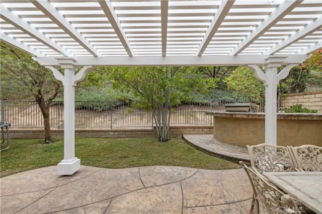 26821 Peppertree Drive, Valencia, CA 91381