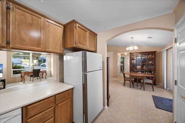 514 Westminster Drive, Eagle Point, OR 97524