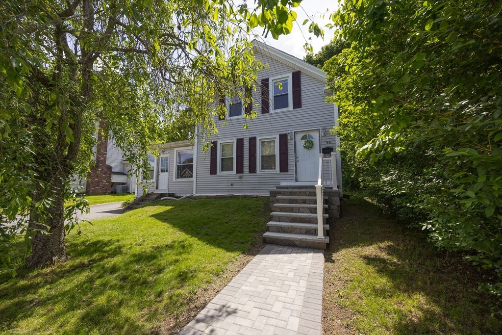 58 Howland St, Marlborough, MA 01752