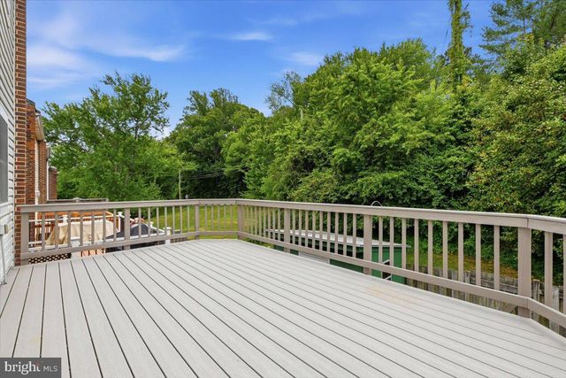 5526 HOLLINS LN, Burke, VA 22015