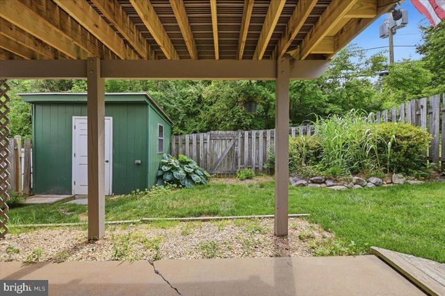 5526 HOLLINS LN, Burke, VA 22015
