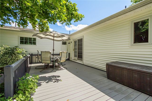 5194 Laura Lane, Canandaigua Town, NY 14424