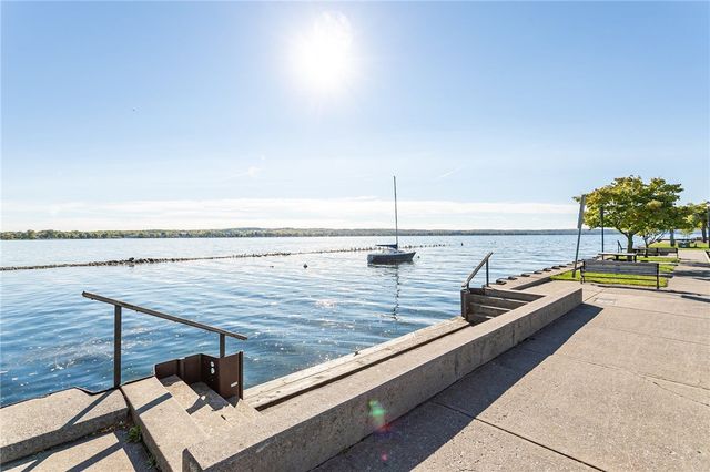 5194 Laura Lane, Canandaigua Town, NY 14424