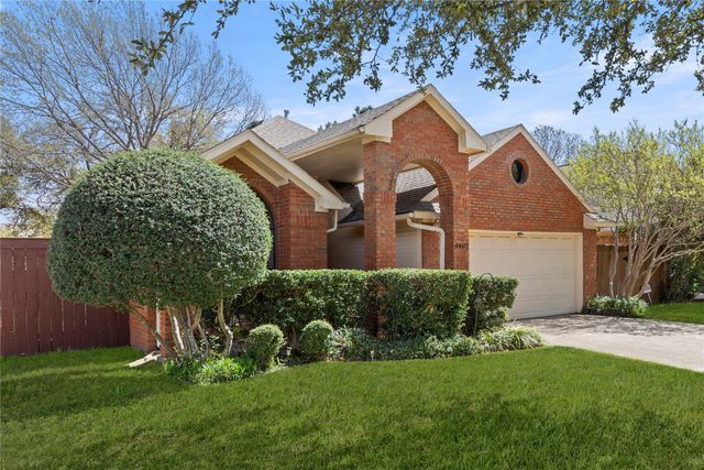 9402 Los Alamos Trail, Irving, TX 75063
