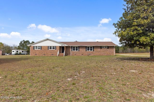 2890 Fulford Mcmillan Road, Raeford, NC 28376