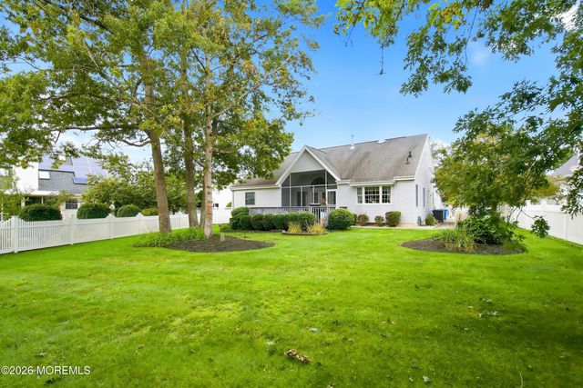 105 Cruise Road, Manahawkin, NJ 08050