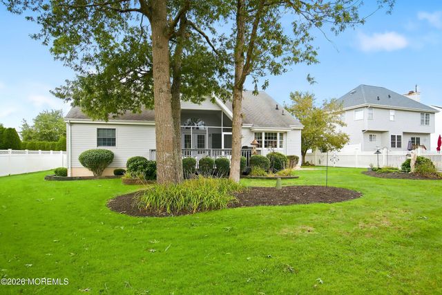 105 Cruise Road, Manahawkin, NJ 08050