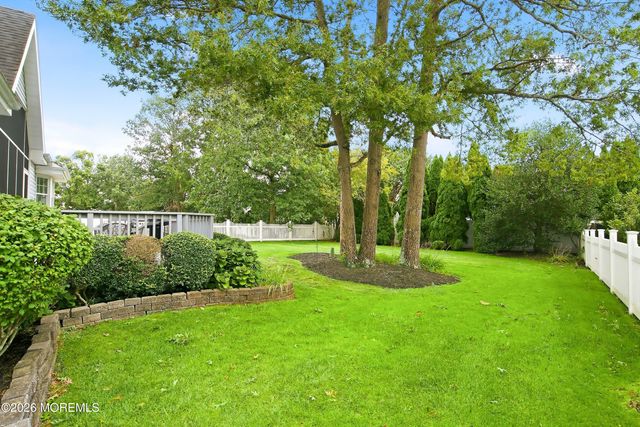 105 Cruise Road, Manahawkin, NJ 08050
