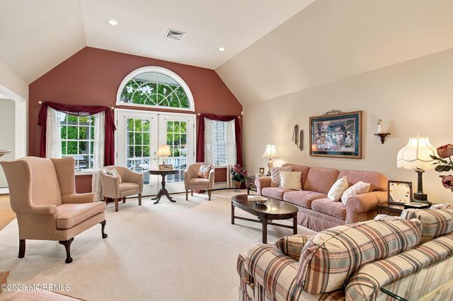 105 Cruise Road, Manahawkin, NJ 08050