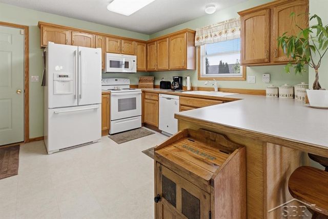 10175 Dove Drive, Tittabawassee Twp, MI 48623