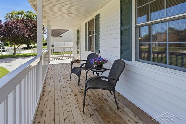 10175 Dove Drive, Tittabawassee Twp, MI 48623