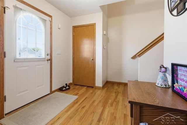 10175 Dove Drive, Tittabawassee Twp, MI 48623
